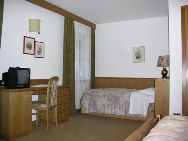 Hotel Garni Soreie Pozza di Fassa Pokoj fotografie